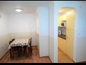 Apartmány Alen A1(2+2), A2(2+2) Crikvenica - Riviera Crikvenica  - Apartmán - A1(2+2): kuchyně a jídelna