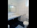 Apartmány Radmi A1(4) - veliki, A2(4) - mali Novi Vinodolski - Riviera Crikvenica  - Apartmán - A2(4) - mali: koupelna s WC