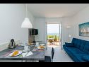 Apartmány a pokoje Villa Bouganvillea - sea view & garden: A1 Deluxe (2+1), A2 Superior (2+1), A3 Comfort (2+1), A4 Premium (2+1), R1 Deluxe (2), R2 Comfort (2) Mlini - Riviera Dubrovnik  - Apartmán - A1 Deluxe (2+1): jídelna