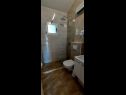 Apartmány Sunny Hvar 2 - with pool: A3(2+2), A4(2+2) Zátoka Basina (Jelsa) - Ostrov Hvar  - Apartmán - A3(2+2): koupelna s WC