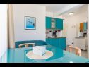 Apartmány Fimi- with swimming pool A1 Blue(2), A2 Green(3), A3 BW(4) Medulin - Istrie  - Apartmán - A1 Blue(2): kuchyně a jídelna