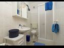 Apartmány Dijana - 20m from the sea A1 Antica(4+1), A2 Diana(2+1), A3 Mirela(2+1) Prigradica - Ostrov Korčula  - Apartmán - A3 Mirela(2+1): koupelna s WC