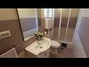Apartmány Duda A1(2+2), A2(2+2) Malinska - Ostrov Krk  - Apartmán - A1(2+2): koupelna s WC