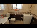 Apartmány Duda A1(2+2), A2(2+2) Malinska - Ostrov Krk  - Apartmán - A2(2+2): koupelna s WC