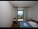 Apartmány Robert - sea view : A1(4+1), A2(4+2) Brela - Riviera Makarska  - Apartmán - A2(4+2): ložnice