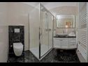 Apartmány Draga - 10 m from sea: A1(4+2), A2(2+2) Brela - Riviera Makarska  - Apartmán - A2(2+2): koupelna s WC