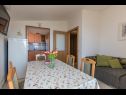 Apartmány Ruze - 200 m from sea : A1(6+1), A2(8+1) Brela - Riviera Makarska  - Apartmán - A2(8+1): kuchyně a jídelna