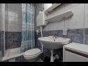 Apartmány Vlatko - affordable & cosy: SA1(4), SA2(2+2), SA3(2+2) Krvavica - Riviera Makarska  - Studio apartmán - SA3(2+2): koupelna s WC