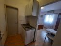 Apartmány Željko - spacious and affordable A1(6+2), SA2(2), SA3(2), SA4(2+1) Makarska - Riviera Makarska  - Studio apartmán - SA3(2): kuchyně