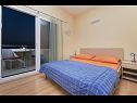 Apartmány Gianni - modern & great location: SA1(2), A2(2+2), A3(2+2) Makarska - Riviera Makarska  - Apartmán - A2(2+2): ložnice