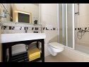 Apartmány Gianni - modern & great location: SA1(2), A2(2+2), A3(2+2) Makarska - Riviera Makarska  - Apartmán - A3(2+2): koupelna s WC
