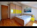 Apartmány Ennio - free parking: A1(6+2) Makarska - Riviera Makarska  - Apartmán - A1(6+2): ložnice