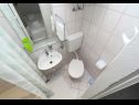 Apartmány Angel - nice garden: A1(4), SA(2) Makarska - Riviera Makarska  - Studio apartmán - SA(2): koupelna s WC