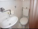 Apartmány Drago - 50 m from sea: A2(2+2) Betina - Ostrov Murter  - Apartmán - A2(2+2): koupelna s WC