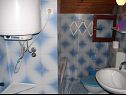 Apartmány Dragan - Economy Apartments: A1 Veci (4+1), A2 Manji (4+1) Jezera - Ostrov Murter  - Apartmán - A1 Veci (4+1): koupelna s WC