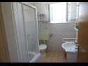 Apartmány Sime - 800 m from sea: A1(2+2), A2(2+2), A3(2+2), A4(4+2) Novalja - Ostrov Pag  - Apartmán - A1(2+2): koupelna s WC