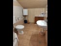 Apartmány Nives - great location: A1(6), A5(2), A6(2), A7(2), A2(4), A3(3), A4(3) Novalja - Ostrov Pag  - Apartmán - A1(6): koupelna s WC