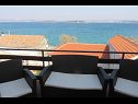 Apartmány Marin - 100m from the beach with parking: A mali (2+2), A2(6), A1(6) Tkon - Ostrov Pašman  - Apartmán - A2(6): pohled