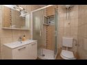 Apartmány Zdravko - comfortable & close to the sea: A1(4), A2(2+1), A3(4), A4(2+1) Orebić - Poloostrov Peljesac  - Apartmán - A2(2+1): koupelna s WC
