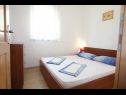 Apartmány Deep Blue A1 PR(6+1), A2 KAT(6+1), A3(4+1) Srima - Riviera Šibenik  - Apartmán - A3(4+1): ložnice