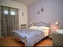 Apartmány Mila - family friendly & comfortable: A1 (6+1) Vodice - Riviera Šibenik  - Apartmán - A1 (6+1): ložnice
