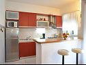 Apartmány Mila - family friendly & comfortable: A1 (6+1) Vodice - Riviera Šibenik  - Apartmán - A1 (6+1): kuchyně