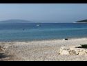 Prázdninový dům/vila Sunce - relaxing & quiet: H(2+2) Maslinica - Ostrov Šolta  - Chorvatsko  - pláž
