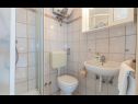 Apartmány Vini- beautiful garden and terrase A4(4+2) Podstrana - Riviera Split  - Apartmán - A4(4+2): koupelna s WC