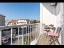 Apartmány Neven - comfortable & great location: A1(4+2) Split - Riviera Split  - terasa