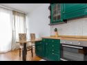 Apartmány Jurmar - with terrace : A1(4+2)  Split - Riviera Split  - Apartmán - A1(4+2) : kuchyně