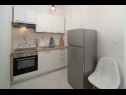 Apartmány Lux 1 - heated pool: A1(4), A4(4) Marina - Riviera Trogir  - Apartmán - A1(4): kuchyně