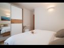 Apartmány Lux 2 - heated pool: A2(4+2), A3(4+2) Marina - Riviera Trogir  - Apartmán - A2(4+2): ložnice