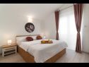 Apartmány Lux 2 - heated pool: A2(4+2), A3(4+2) Marina - Riviera Trogir  - Apartmán - A3(4+2): ložnice