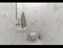 Apartmány Lux 3 - heated pool: A5(4+2), A6(4+2) Marina - Riviera Trogir  - Apartmán - A6(4+2): koupelna s WC