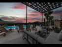 Prázdninový dům/vila Pax - with pool: H(4+2) Marina - Riviera Trogir  - Chorvatsko  - pohled