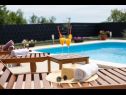 Prázdninový dům/vila Pax - with pool: H(4+2) Marina - Riviera Trogir  - Chorvatsko  - bazén