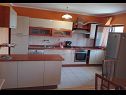 Apartmány Luka - pet friendly A1(4+2) Seget Donji - Riviera Trogir  - Apartmán - A1(4+2): kuchyně