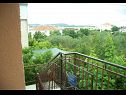 Apartmány Luka - pet friendly A1(4+2) Seget Donji - Riviera Trogir  - Apartmán - A1(4+2): terasa
