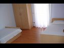 Apartmány Ante - 80 m from sea: A1(4), A2(2+1) Seget Vranjica - Riviera Trogir  - Apartmán - A1(4): ložnice