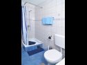 Apartmány Snješka  - 20 m from the sea : A1(9), A2(6+2) Seget Vranjica - Riviera Trogir  - Apartmán - A2(6+2): koupelna s WC