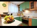 Prázdninový dům/vila Villa Linda - big terraces: H(5+2) Seget Vranjica - Riviera Trogir  - Chorvatsko  - H(5+2): kuchyně