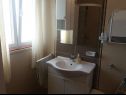 Apartmány Mer - 10m to the beach: A1(4+2) Sevid - Riviera Trogir  - Apartmán - A1(4+2): koupelna s WC