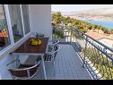 Apartmány Petar - great location close to the sea: A1 Donji (4+2), A2 Gornji (4+2) Trogir - Riviera Trogir  - Apartmán - A2 Gornji (4+2): balkón