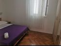 Apartmány Marija - 10m from beach: A1(4+1), A2(6), A3(6+2) Trogir - Riviera Trogir  - Apartmán - A3(6+2): ložnice