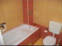 Apartmány a pokoje Jare - in old town R1 zelena(2), A2 gornji (2+2) Trogir - Riviera Trogir  - koupelna s WC