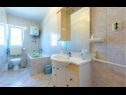 Apartmány Mare - comfortable apartment : A1(5), A2(5) Trogir - Riviera Trogir  - Apartmán - A1(5): koupelna s WC