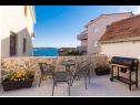 Apartmány Tom - panoramic sea view: A1(6) Trogir - Riviera Trogir  - rošt