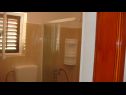 Apartmány Marin - comfortable apartment near sea: A1(5+2) Vinišće - Riviera Trogir  - Apartmán - A1(5+2): koupelna s WC