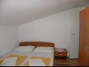 Apartmány Zvone - 100 m from sea: A1(4+1), A2(4+1) Bibinje - Riviera Zadar  - Apartmán - A2(4+1): ložnice