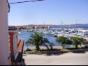 Apartmány Ana- next to the sea A1(2+2), A2(2+3), A3(2+2), A4(2+3) Bibinje - Riviera Zadar  - Apartmán - A4(2+3): výhled z balkónu